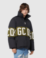 הַלבָּשָׁה GCDS מעיל פחזנית להקת לוגו ירוק צבאי גברים 002813 - Image 2